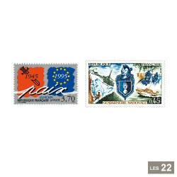 22 timbres Hommage aux soldats français