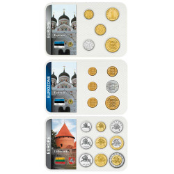 Lot des 3 séries Pays Baltes