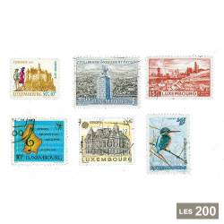 200 timbres Luxembourg...