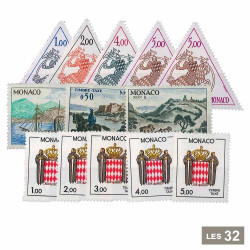 32 timbres Monaco  taxe...