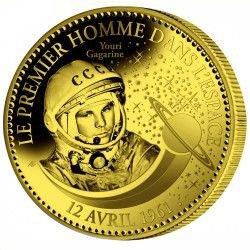 Le Premier Homme dans L'Espace dorée