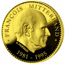 François Mitterrand dorée