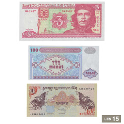 Lot de 15 billets du monde