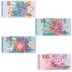 Lot de 4 billets Suriname