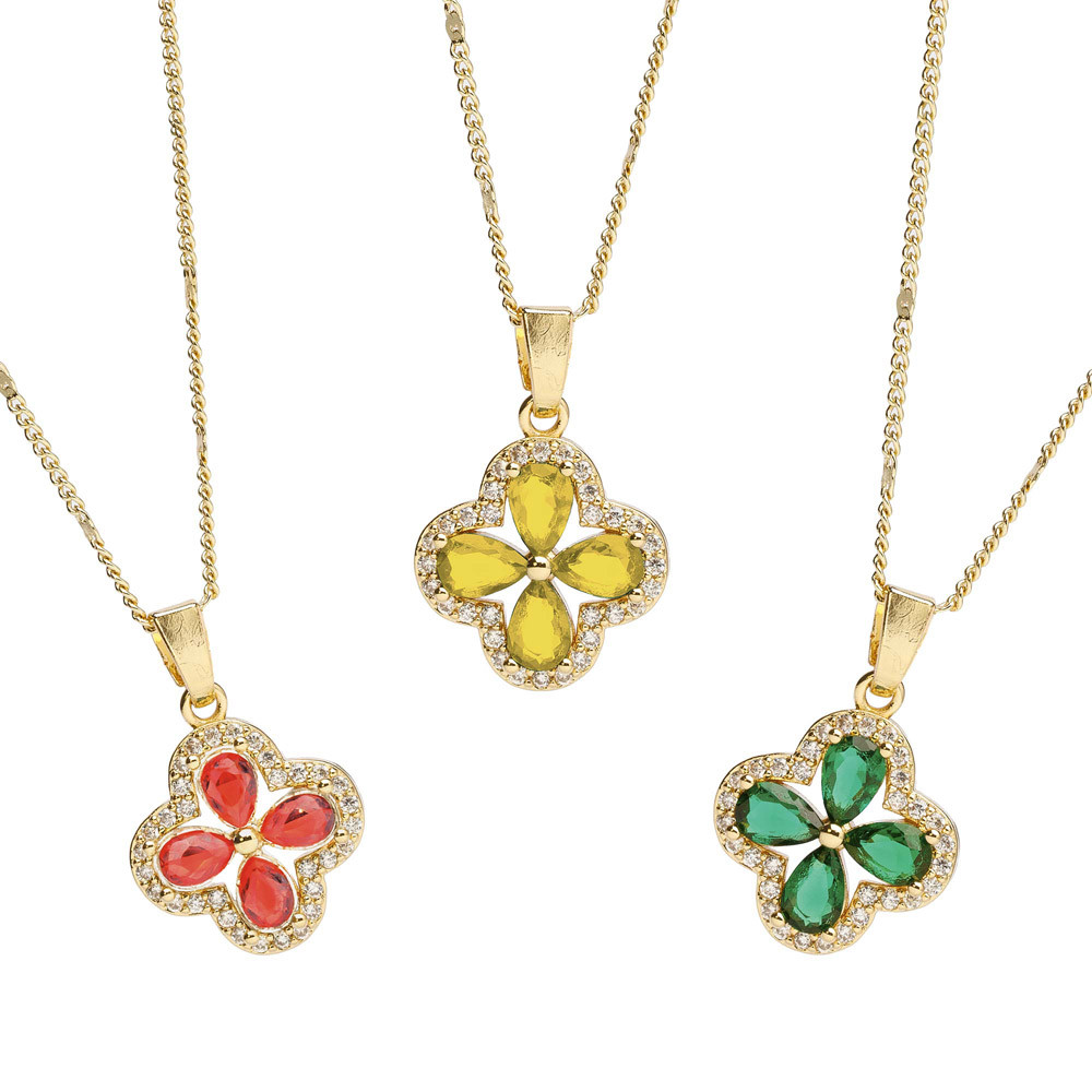 Les 3 pendentifs Croix d’Exception