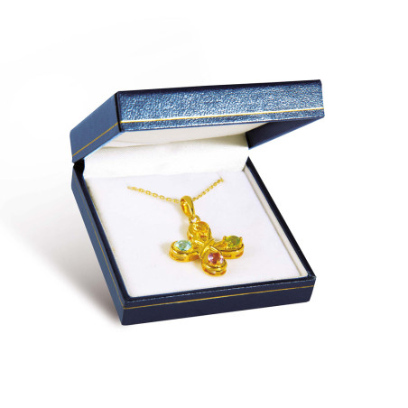 Le pendentif Croix de Clovis