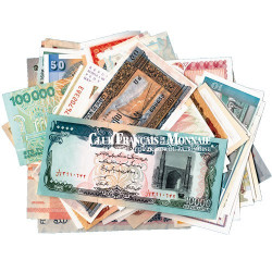 Lot de 100 billets du monde